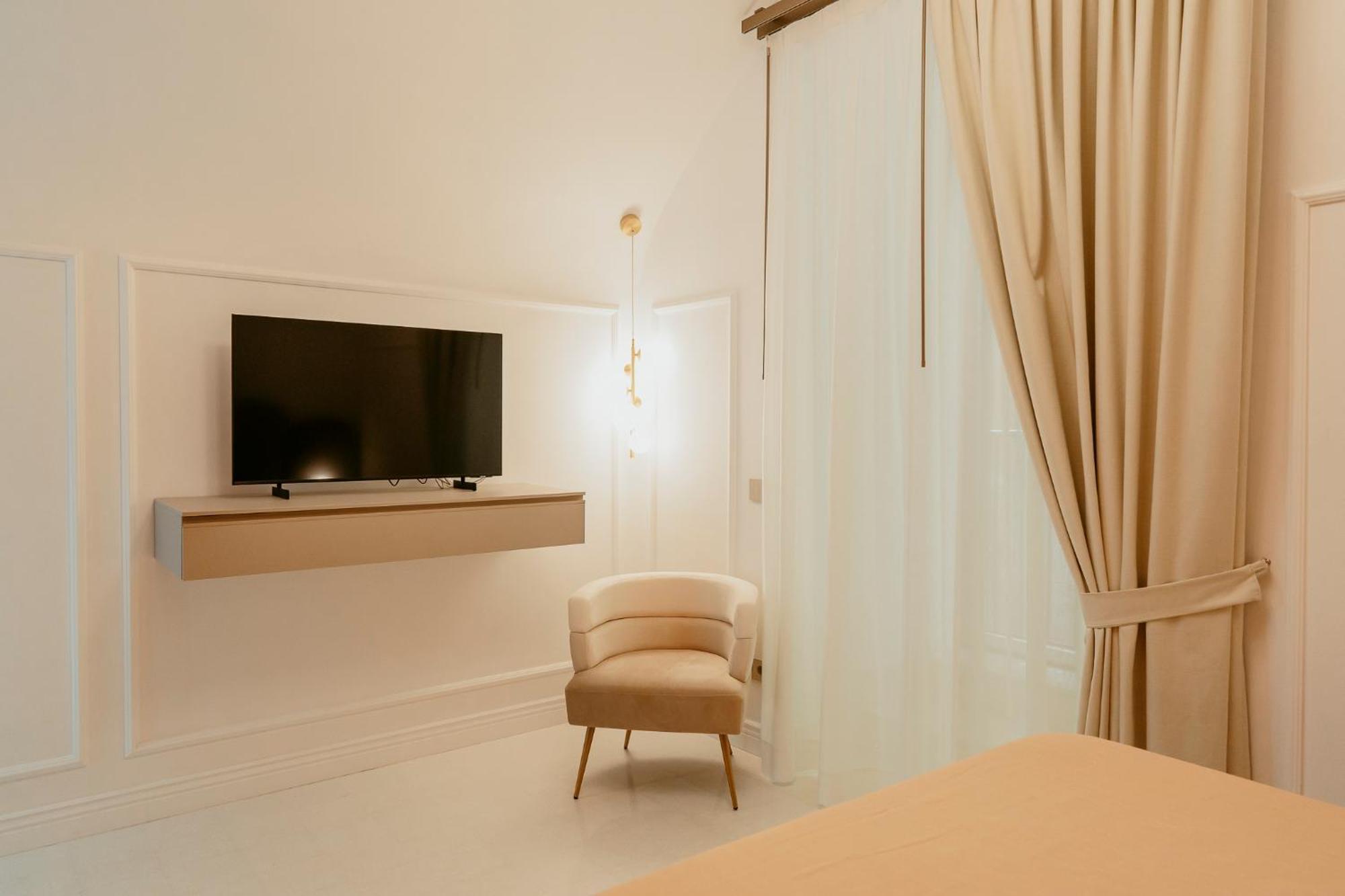 Luxury Apartment-Quartieri Spagn By Alux38 نابولي المظهر الخارجي الصورة